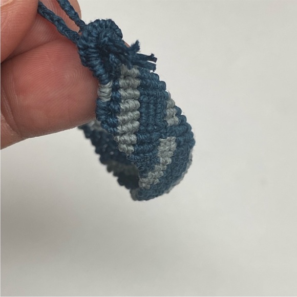 Handmade Boys Blue and Grey Macrame Hemp Bracelet - Picture 6 of 15